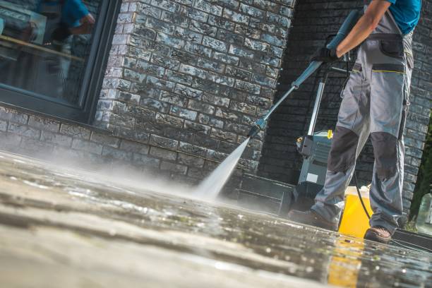 Best Concrete Surface Cleaning in Ashwaubenon, WI